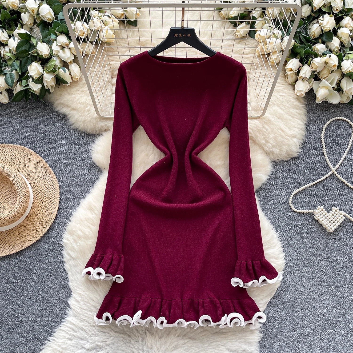 New Autumn Women O-neck Flare Sleeve Knitted Sweater Dress Hit Color Patchwork Ruffles Spliced Bodycon Slim Mini Party Dress