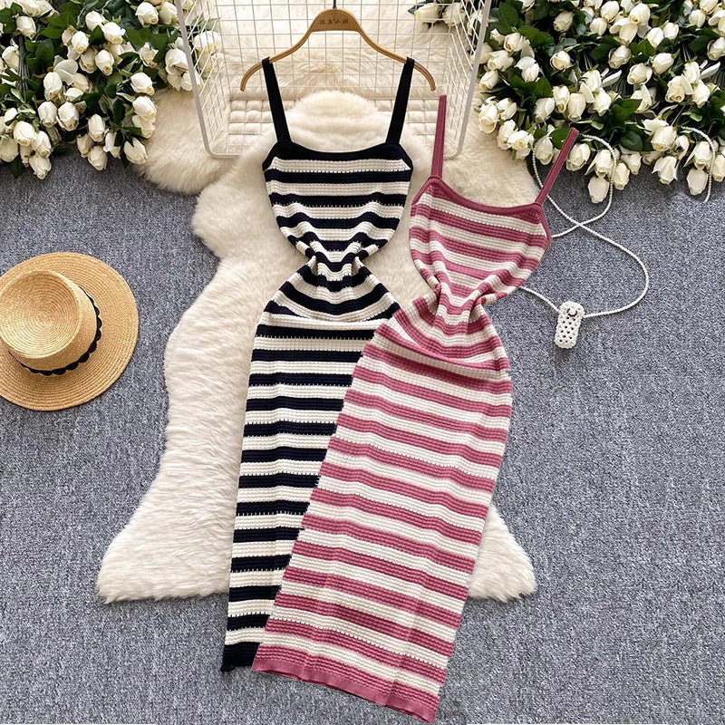 2025 Strip Ins Fashion Sexy Package Hips Bodycon Dress Lady New Stripes Knitted Spaghetti Straps Outfits Maxi Long Women Dress